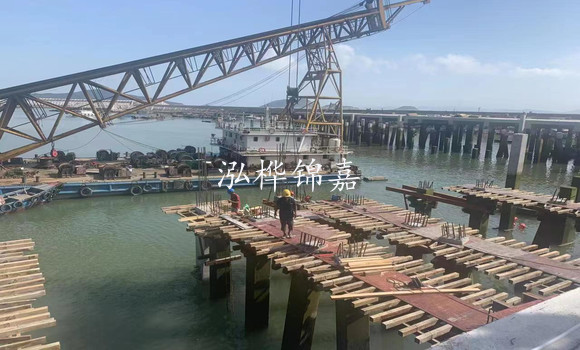 造成房屋地基下沉的原因是什么？如何利用打樁木處理地基下沉問(wèn)題