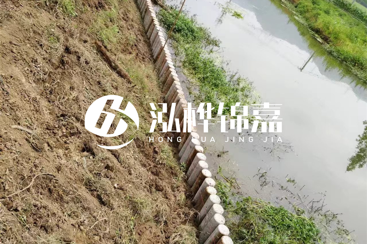 仿木樁施工前注意事項(xiàng)-水泥樁打樁機(jī)是怎么打樁的？